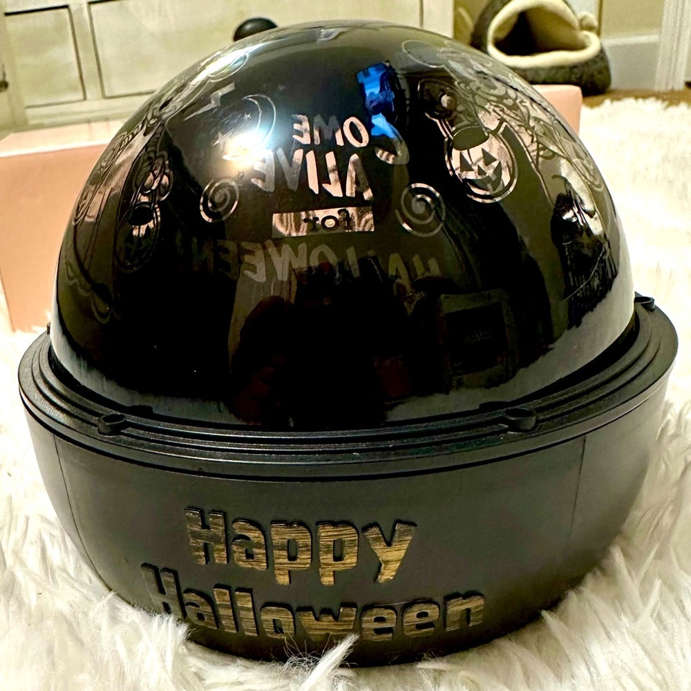 Disney Happy Halloween rotating light.